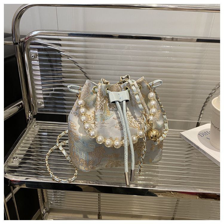 Chinese Embroidery Bucket Bag