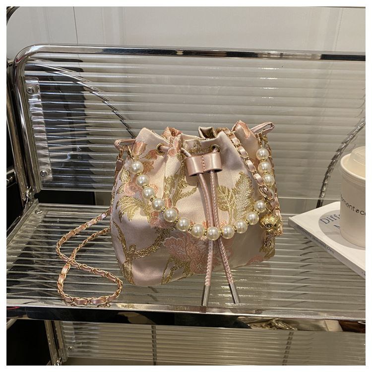Chinese Embroidery Bucket Bag