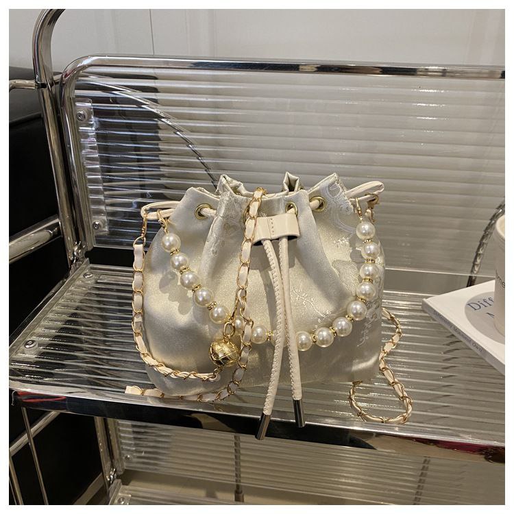 Chinese Embroidery Bucket Bag